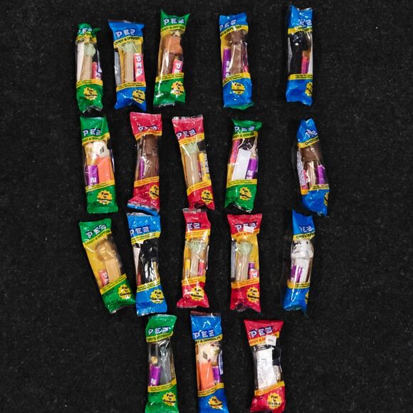 Other - Lot of 18 Star Wars Pez Dispensers Sealed Vtg 90s Boba Fett Leia Netflix Doc NEW